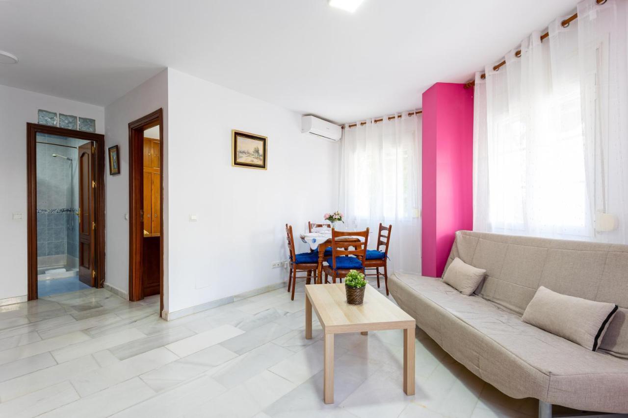 Holidays2Malaga Montesa 700M From The Beach Rooftop Terrace ภายนอก รูปภาพ