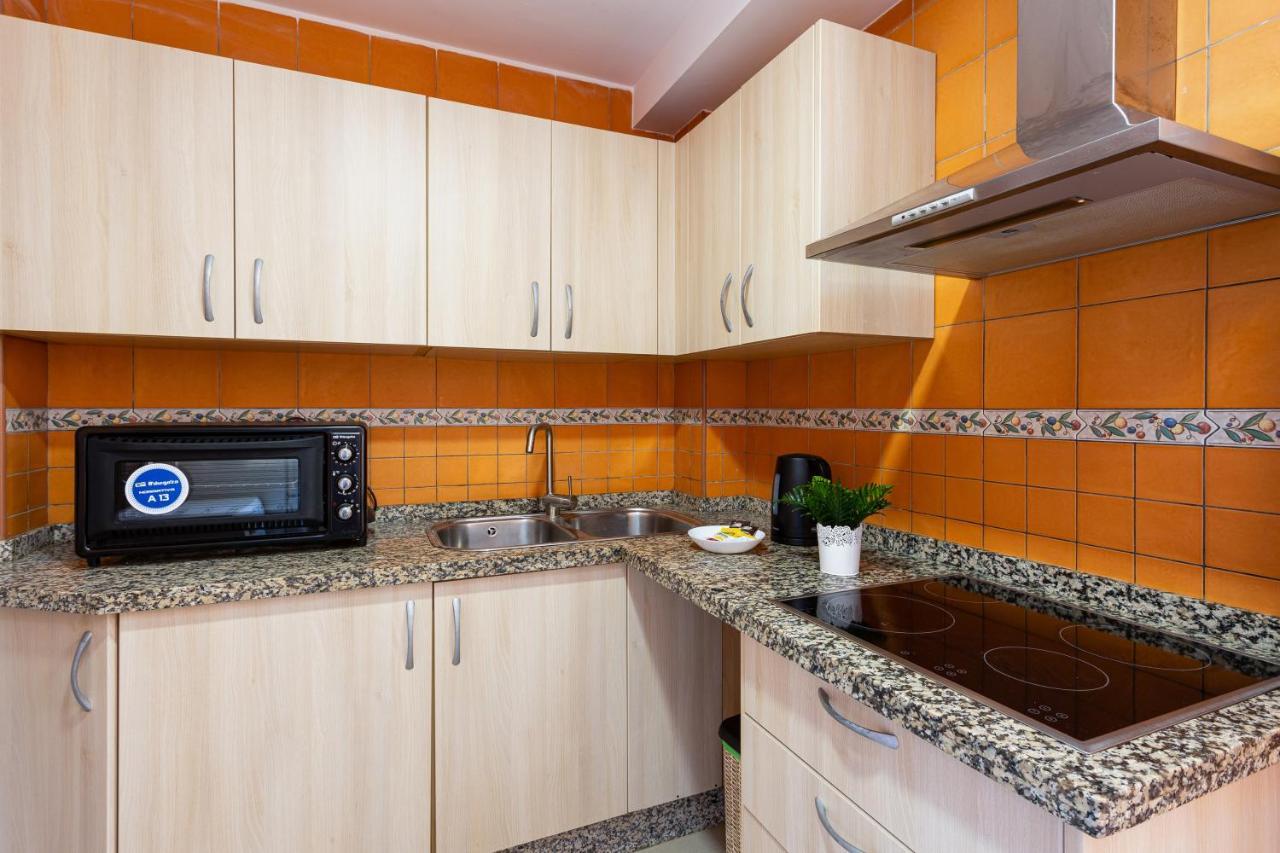 Holidays2Malaga Montesa 700M From The Beach Rooftop Terrace ภายนอก รูปภาพ