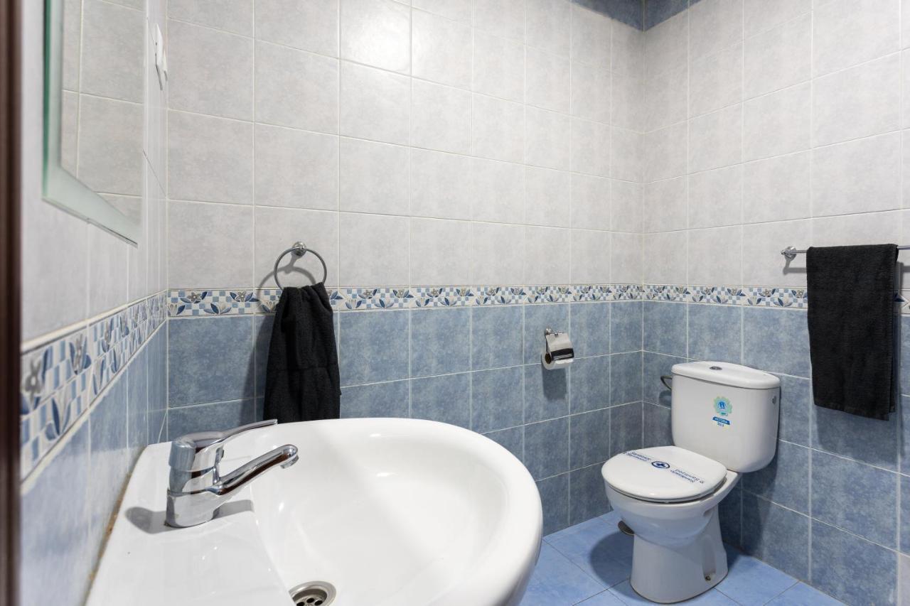 Holidays2Malaga Montesa 700M From The Beach Rooftop Terrace ภายนอก รูปภาพ