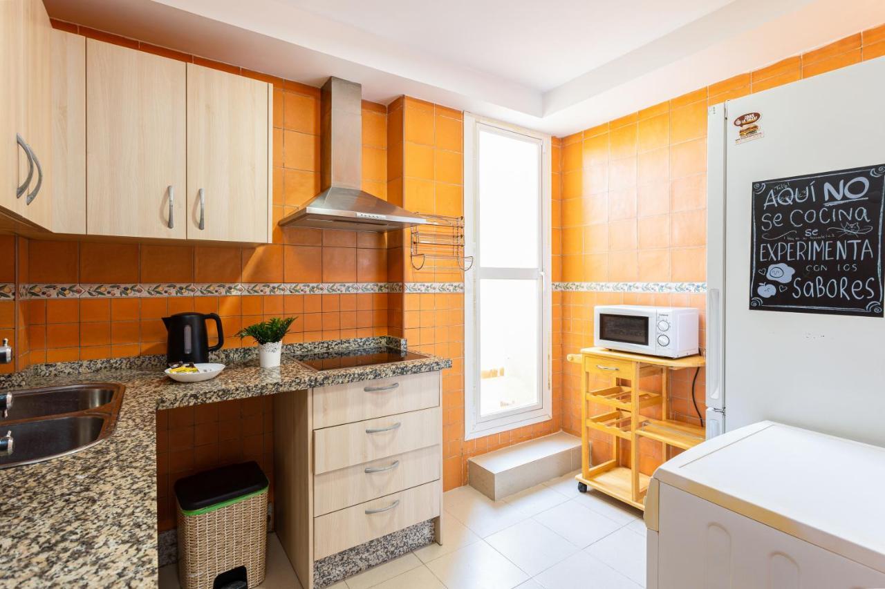 Holidays2Malaga Montesa 700M From The Beach Rooftop Terrace ภายนอก รูปภาพ