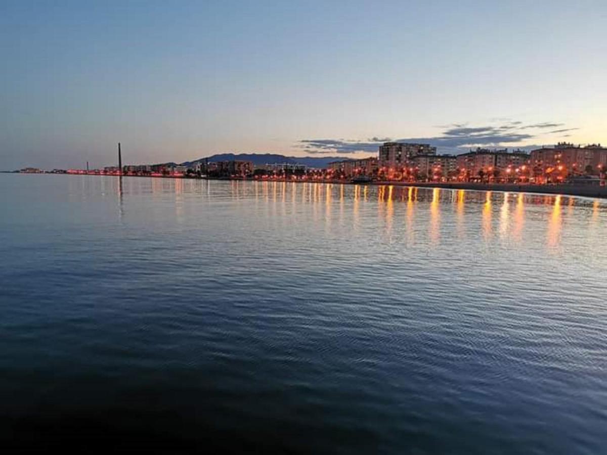 Holidays2Malaga Montesa 700M From The Beach Rooftop Terrace ภายนอก รูปภาพ