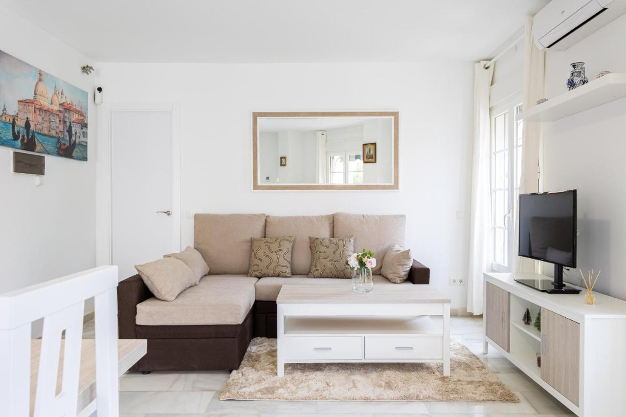 Holidays2Malaga Montesa 700M From The Beach Rooftop Terrace ภายนอก รูปภาพ